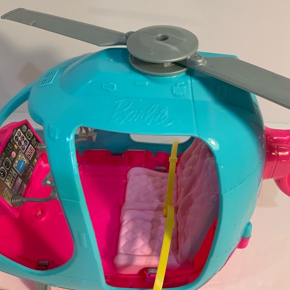 Barbie Helicopter 🚁 - Picture 9 of 16